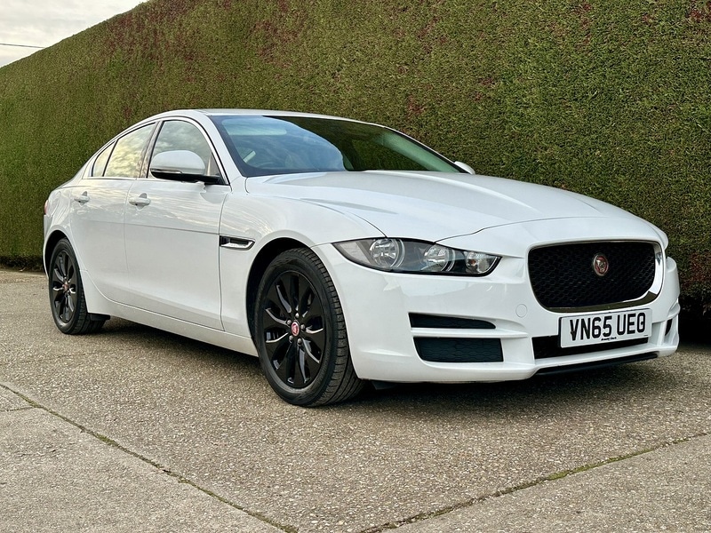Used Jaguar XE 2015 for sale - 76720040: Photo 1