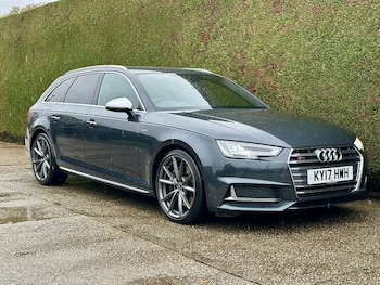 Used Audi S4 Avant 2017 for sale - 76578174: Photo