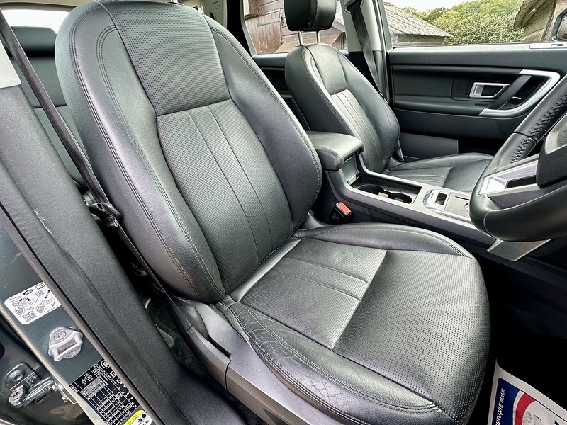 Used Land Rover Discovery Sport 2018 for sale - 76173494: Photo 26