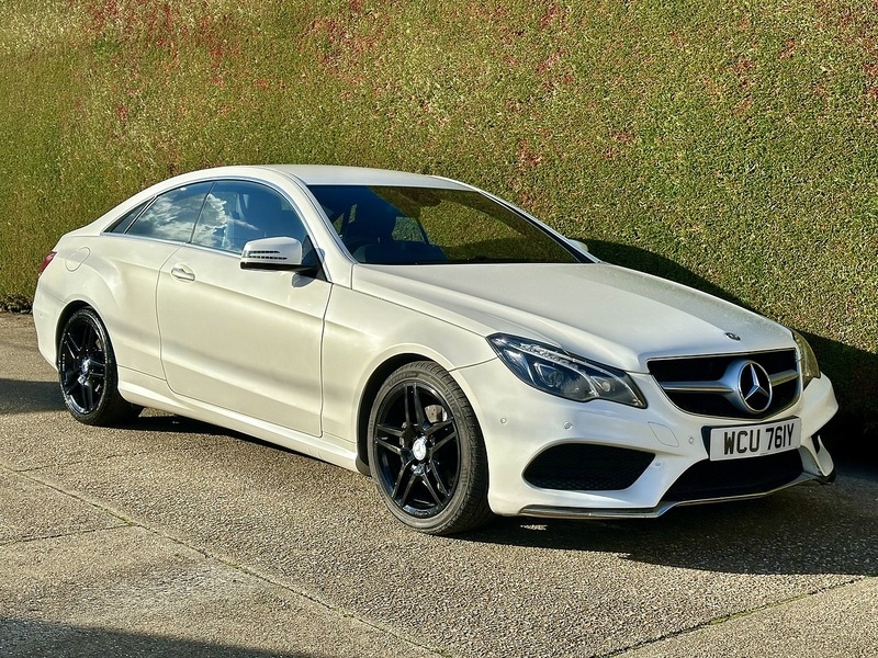 Used Mercedes-Benz E Class 2015 for sale - 76518496: Photo 2