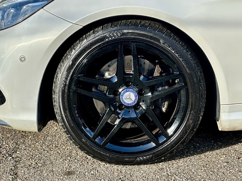 Used Mercedes-Benz E Class 2015 for sale - 76518496: Photo 40