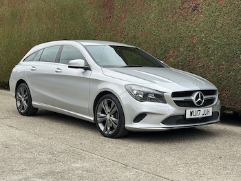Used Mercedes-Benz CLA 2017 for sale - 76304485: Photo 2