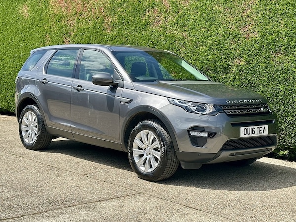 Used Land Rover Discovery Sport 2016 for sale - 75184241: Photo 1