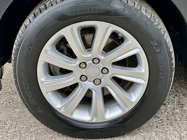 Used Land Rover Discovery Sport 2016 for sale - 75184241: Photo 49