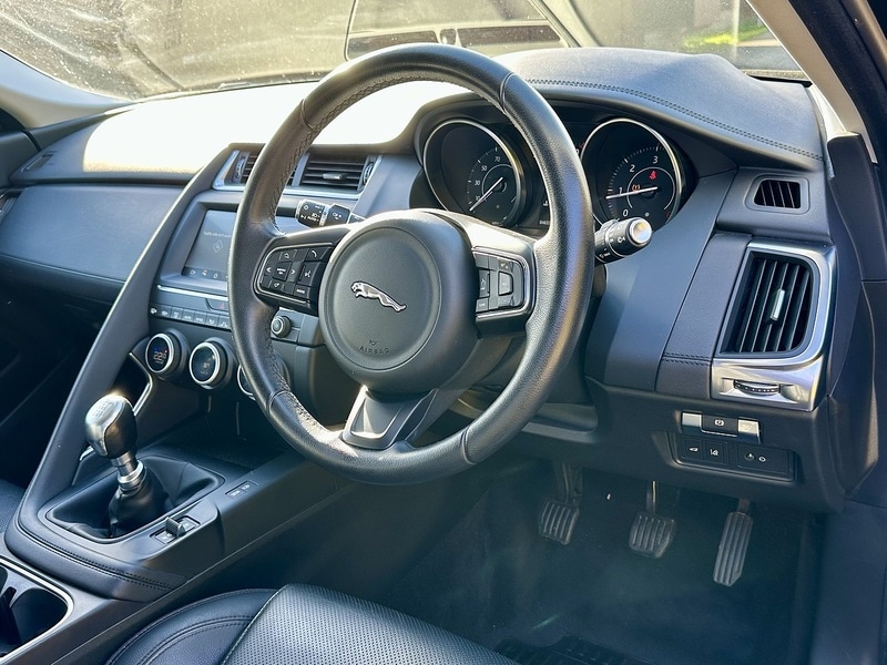 Used Jaguar E-Pace 2019 for sale - 76470696: Photo 20