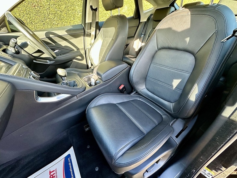 Used Jaguar E-Pace 2019 for sale - 76470696: Photo 24