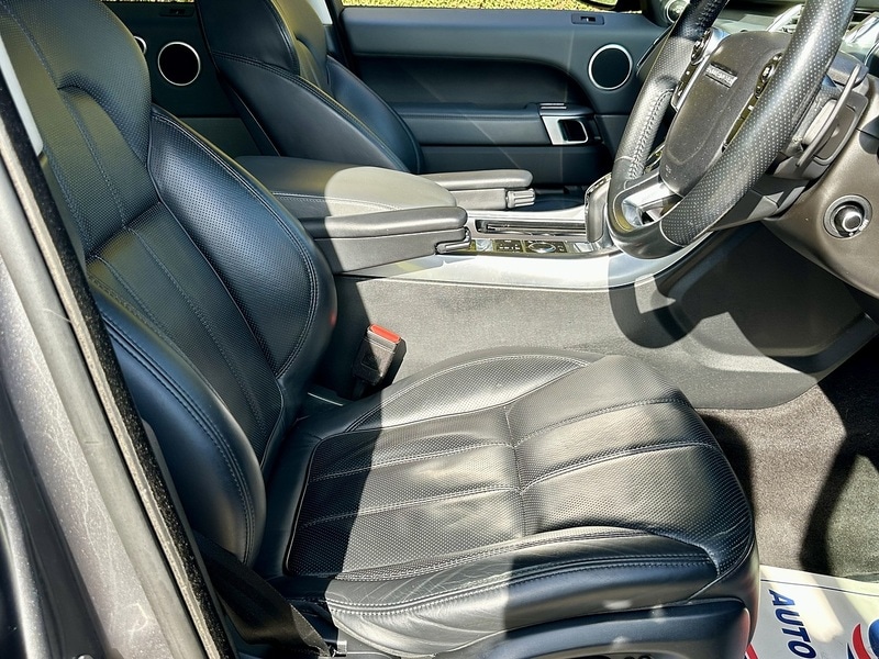 Used Land Rover Range Rover Sport 2014 for sale - 76304473: Photo 24