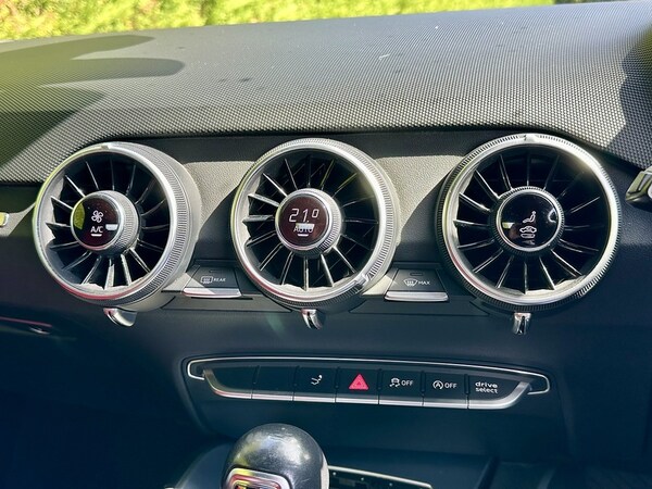 Used Audi TT 2015 for sale - 76245560: Photo 43
