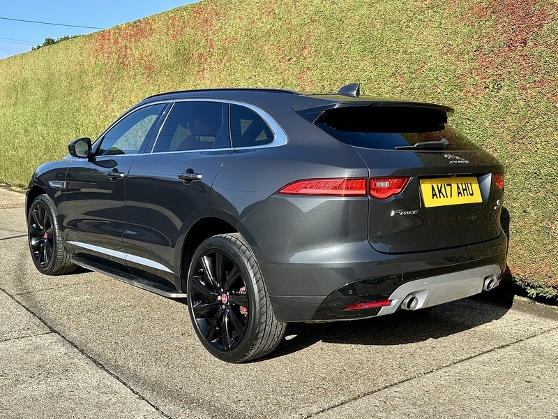Used Jaguar F-Pace 2017 for sale - 76171080: Photo 12