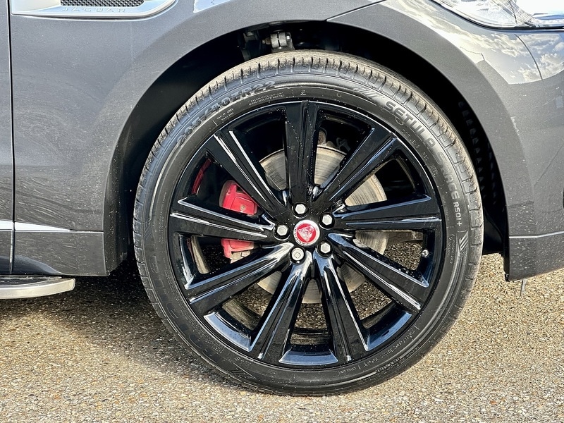 Used Jaguar F-Pace 2017 for sale - 76171080: Photo 32