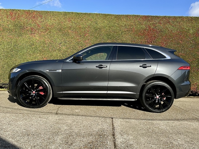 Used Jaguar F-Pace 2017 for sale - 76171080: Photo 9