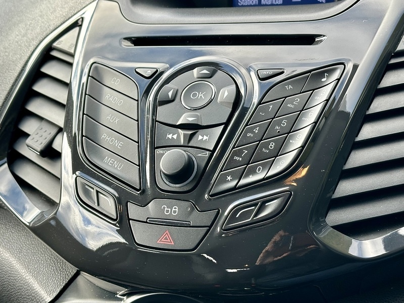 Used Ford Ecosport 2017 for sale - 76699026: Photo 29