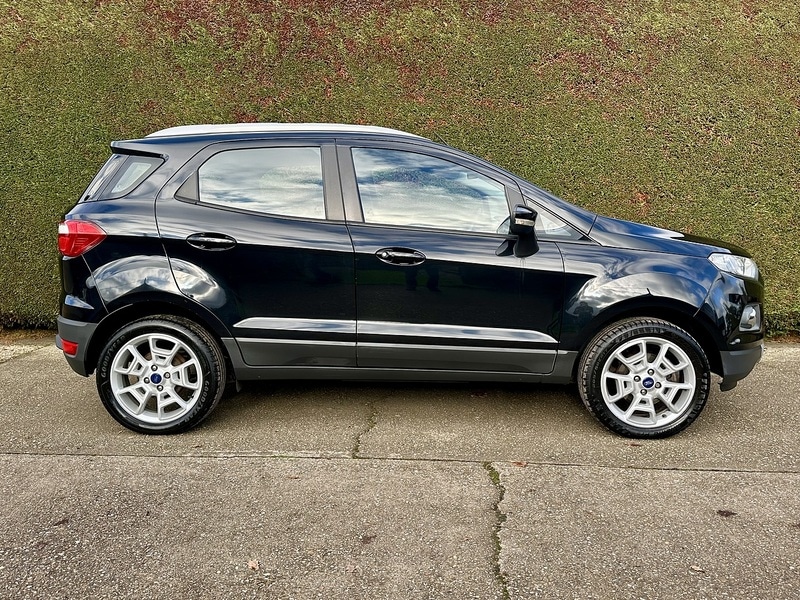 Used Ford Ecosport 2017 for sale - 76699026: Photo 4