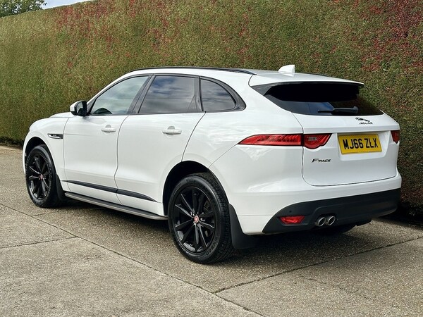 Used Jaguar F-Pace 2016 for sale - 76334104: Photo 12