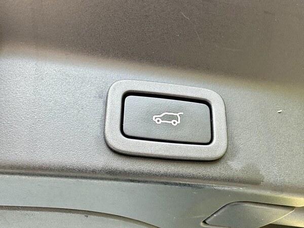 Used Jaguar F-Pace 2016 for sale - 76334104: Photo 20