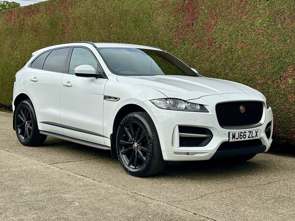 Used Jaguar F-Pace 2016 for sale - 76334104: Photo 2