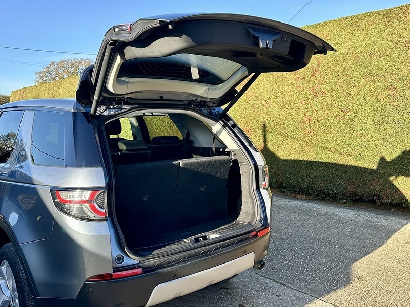 Used Land Rover Discovery Sport 2018 for sale - 76707330: Photo 22