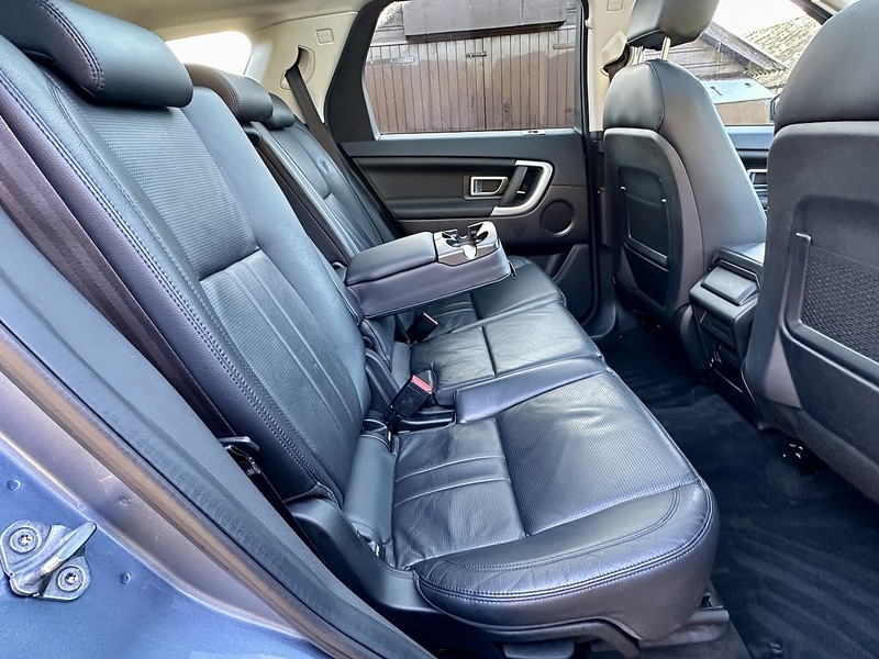 Used Land Rover Discovery Sport 2018 for sale - 76707330: Photo 25