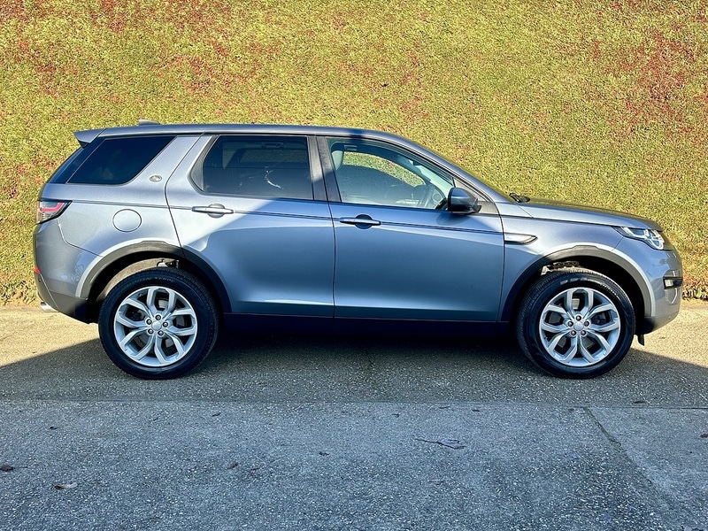 Used Land Rover Discovery Sport 2018 for sale - 76707330: Photo 7