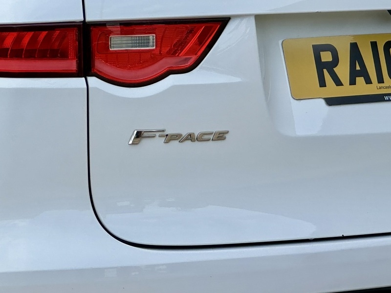 Used Jaguar F-Pace 2016 for sale - 76193955: Photo 18