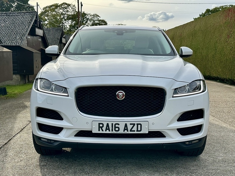 Used Jaguar F-Pace 2016 for sale - 76193955: Photo 9