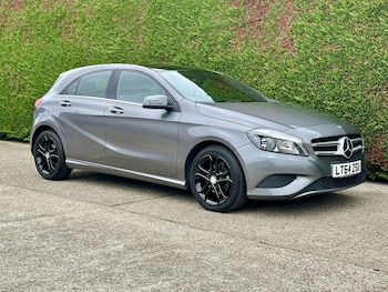 Used Mercedes-Benz A-Class 2014 for sale - 75999037: Photo 2