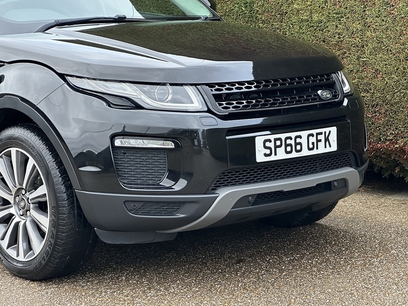 Used Land Rover Range Rover Evoque 2016 for sale - 76686847: Photo 2