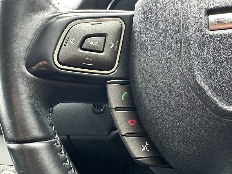 Used Land Rover Range Rover Evoque 2016 for sale - 76686847: Photo 29