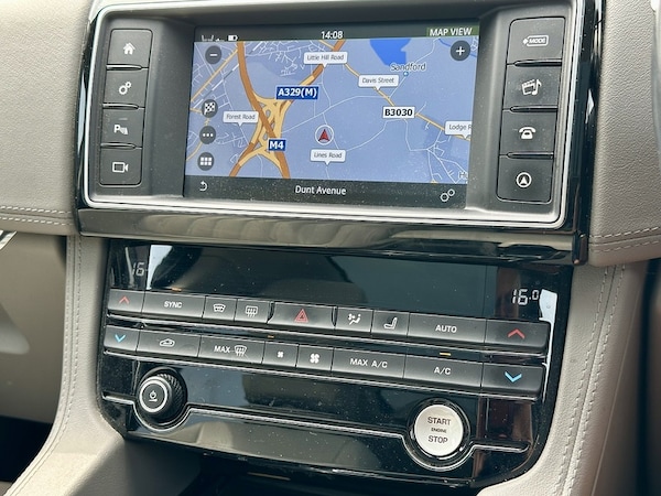 Used Jaguar F-Pace 2017 for sale - 75574133: Photo 20