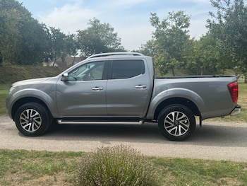 Used Nissan Navara 2018 for sale - 75559486: Photo