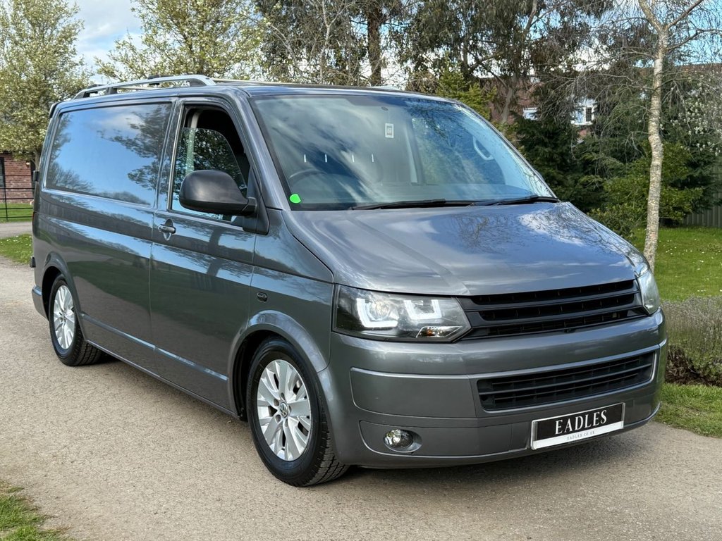 Used Volkswagen Transporter 2014 for sale - 78082310: Photo 1