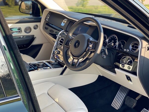 Used Rolls-Royce Cullinan 2020 for sale - 69876935: Photo 15