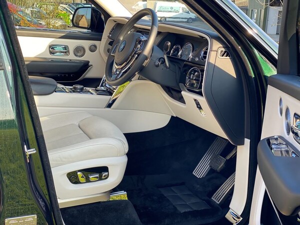 Used Rolls-Royce Cullinan 2020 for sale - 69876935: Photo 16