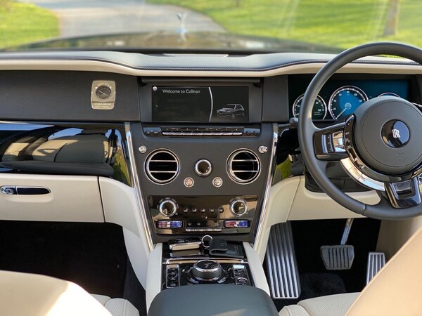 Used Rolls-Royce Cullinan 2020 for sale - 69876935: Photo 18