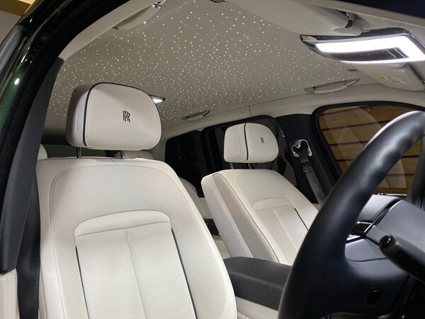 Used Rolls-Royce Cullinan 2020 for sale - 69876935: Photo 24