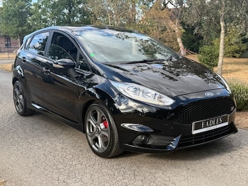 Used Ford Fiesta 2017 for sale - 79437810: Photo