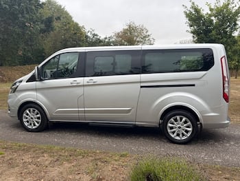Used Ford Tourneo Custom 2019 for sale - 79708921: Photo