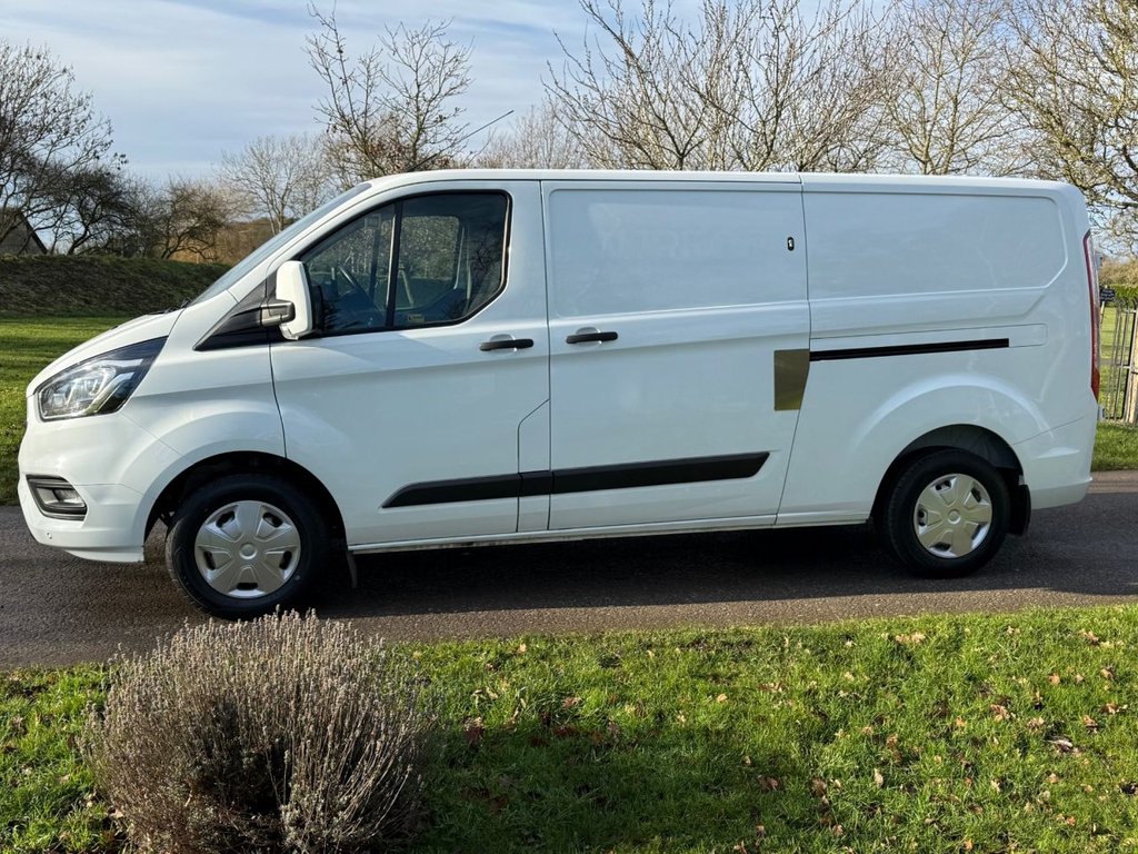 Used Ford Transit Custom 2023 for sale - 77200390: Photo 3