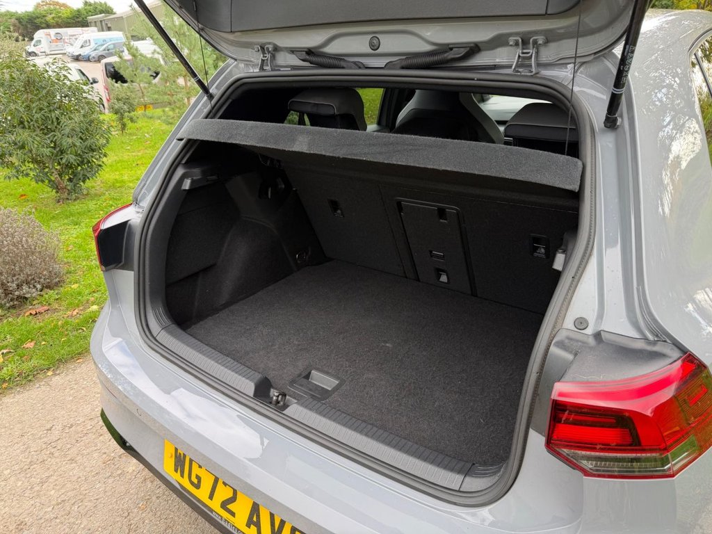 Used Volkswagen Golf 2022 for sale - 76367642: Photo 14
