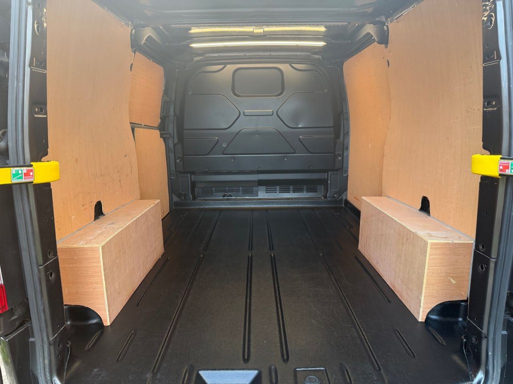 Used Ford Transit Custom 2022 for sale - 77368998: Photo 15