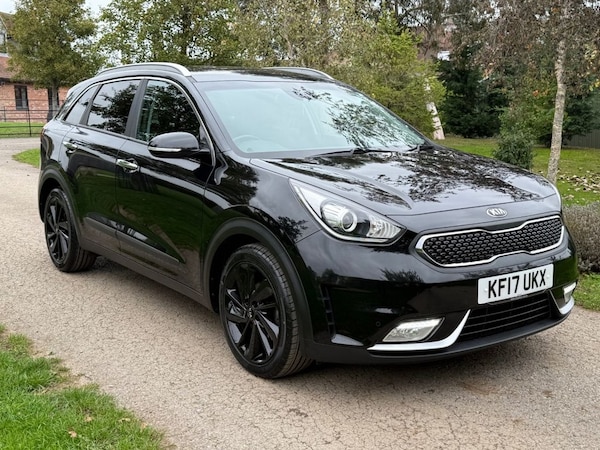 Used Kia Niro 2017 for sale - 76303799: Photo 1