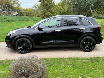 Used Kia Niro 2017 for sale - 76303799: Photo 3