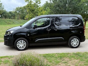 Used Peugeot Partner 2022 for sale - 74209384: Photo