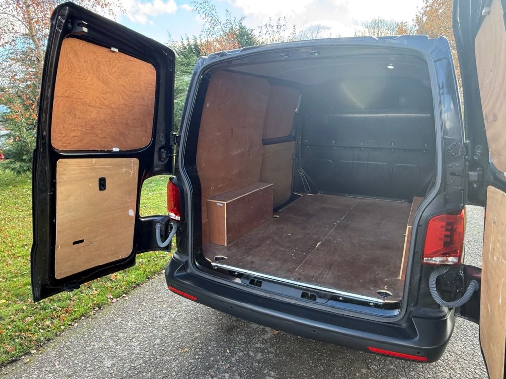 Used Volkswagen Transporter 2021 for sale - 76520497: Photo 12
