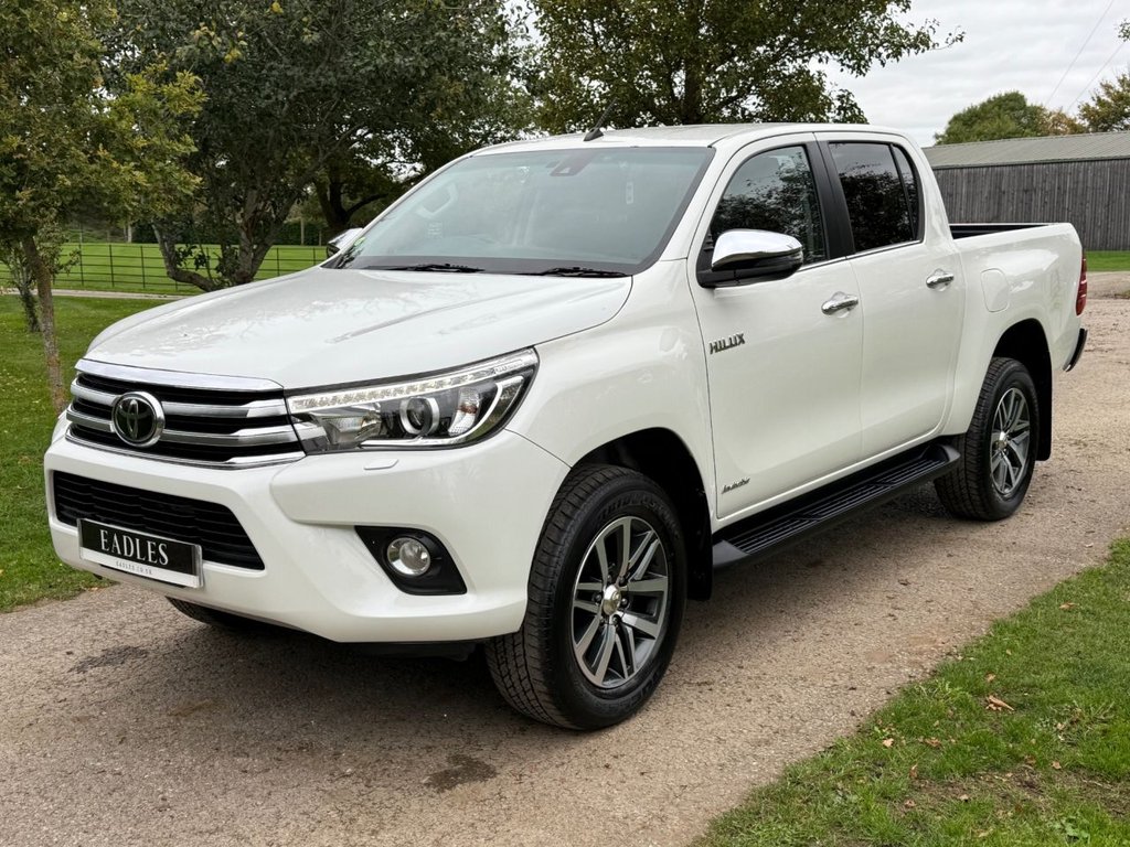 Used Toyota Hilux 2019 for sale - 76304331: Photo 2