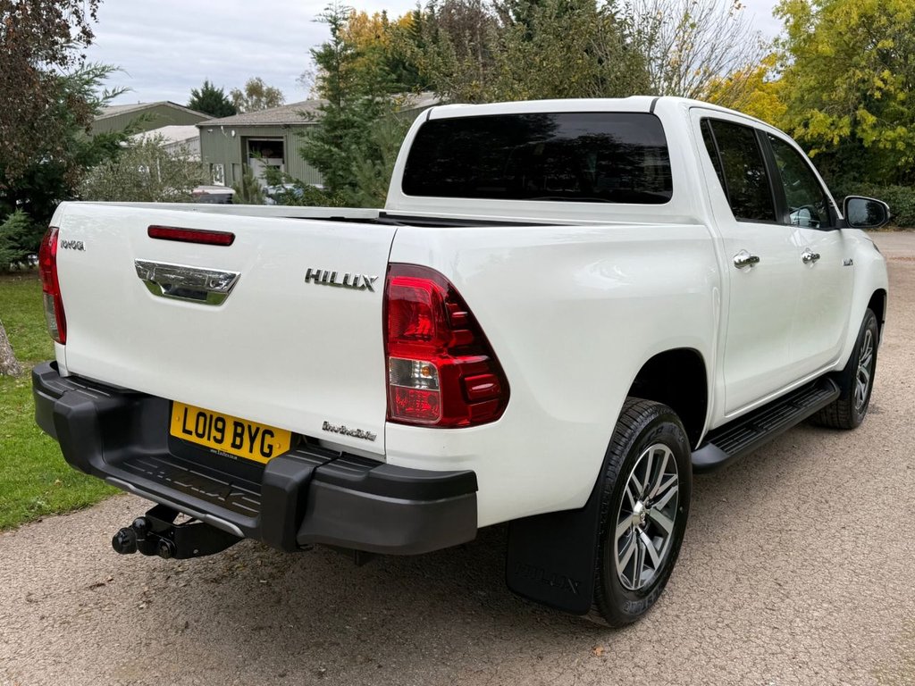 Used Toyota Hilux 2019 for sale - 76304331: Photo 6