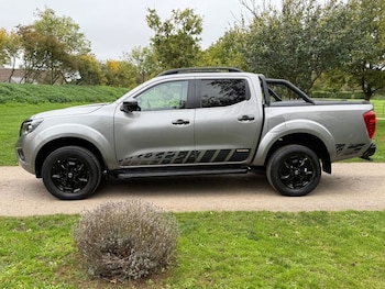 Used Nissan Navara 2020 for sale - 76266917: Photo