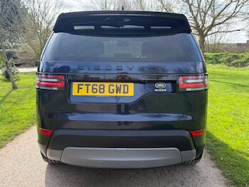 Used Land Rover Discovery 2019 for sale - 77821210: Photo