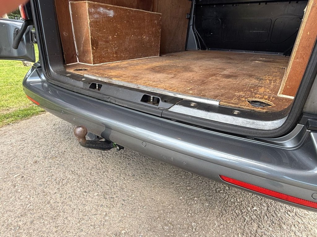 Used Volkswagen Transporter 2014 for sale - 78140691: Photo 18