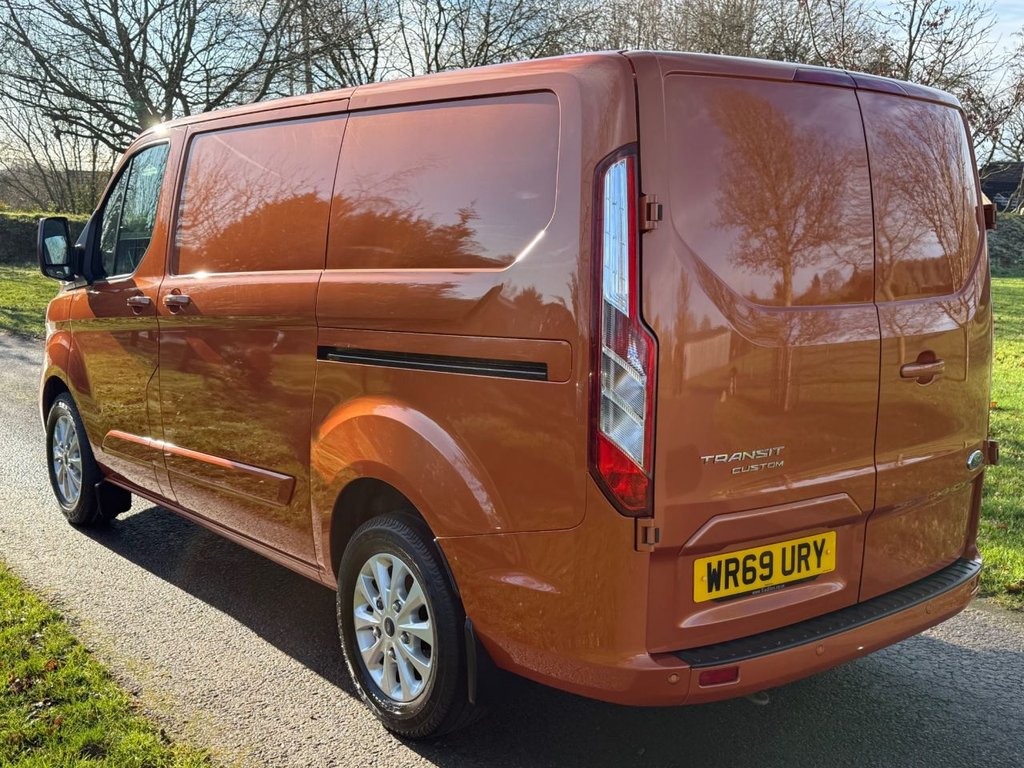 Used Ford Transit Custom 2019 for sale - 77200371: Photo 4